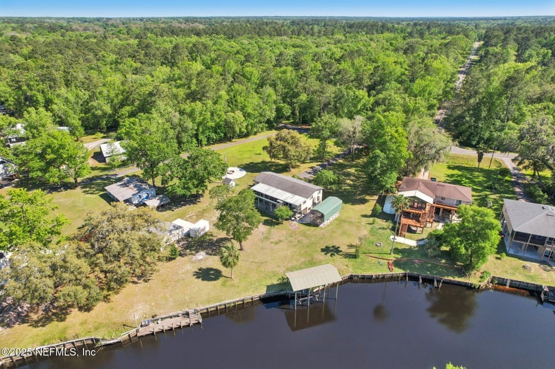 4068 Scenic Dr, Middleburg, FL 32068