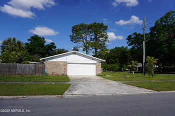 4616 Ortega Farms Blvd, Jacksonville, FL 32210