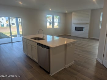 16 Brazil Nut Cir #148, Jacksonville, FL 32218