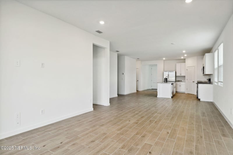 3295 Lago Vista Dr, Green Cove Springs, FL 32043