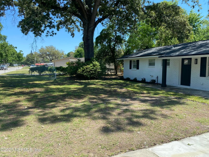 132 Tribble St, Lake, FL 32025