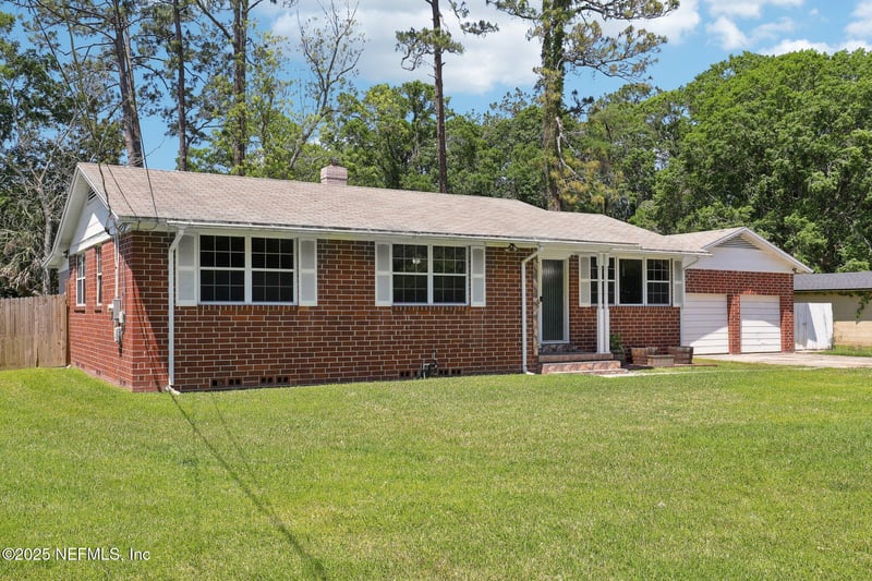 1126 Lake Shore Blvd, Jacksonville, FL 32205