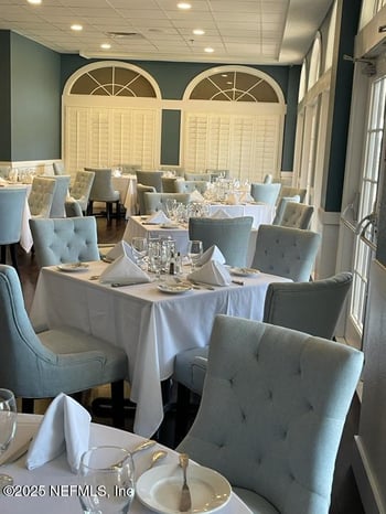 9093 Players Dr, Weeki Wachee, FL 34613