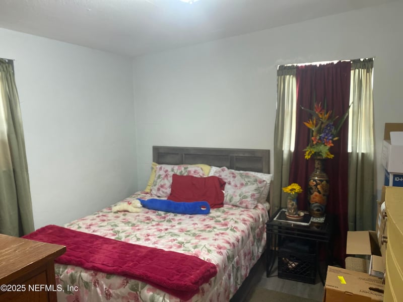 2552 Spirea St, Jacksonville, FL 32209