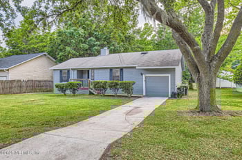 1594 Twin Oak Dr, Middleburg, FL 32068