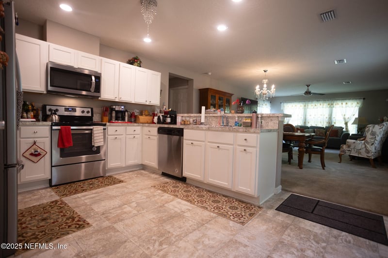 7106 Preston Pines Trl, Jacksonville, FL 32244