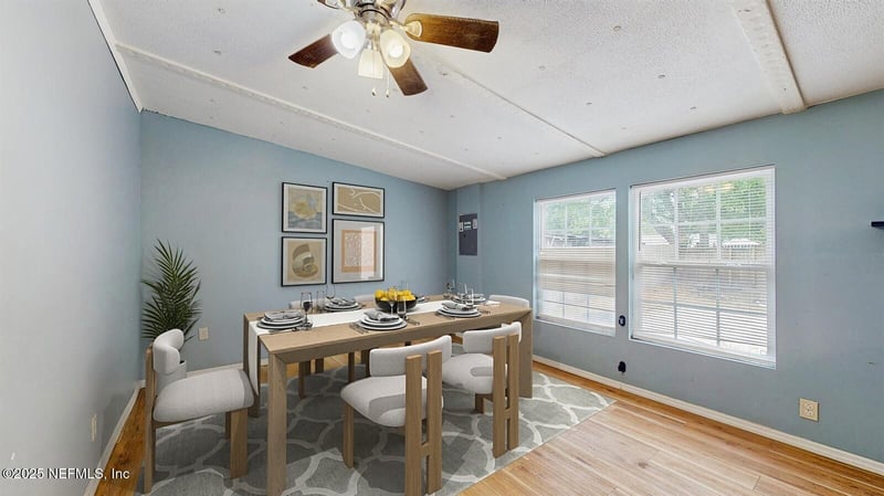 2031 Glen Gardner Dr, Jacksonville, FL 32246