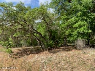 117 Central Ave, Interlachen, FL 32148