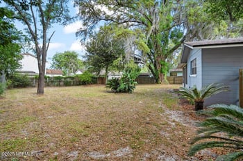 7488 Deepwood Dr, Jacksonville, FL 32244