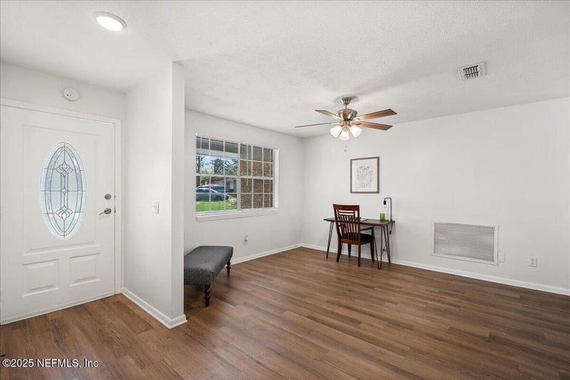 7488 Deepwood Dr, Jacksonville, FL 32244