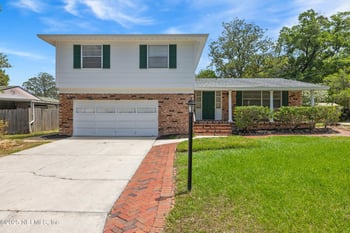 2749 Birchwood Dr, Orange Park, FL 32073