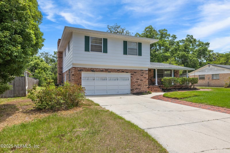 2749 Birchwood Dr, Orange Park, FL 32073