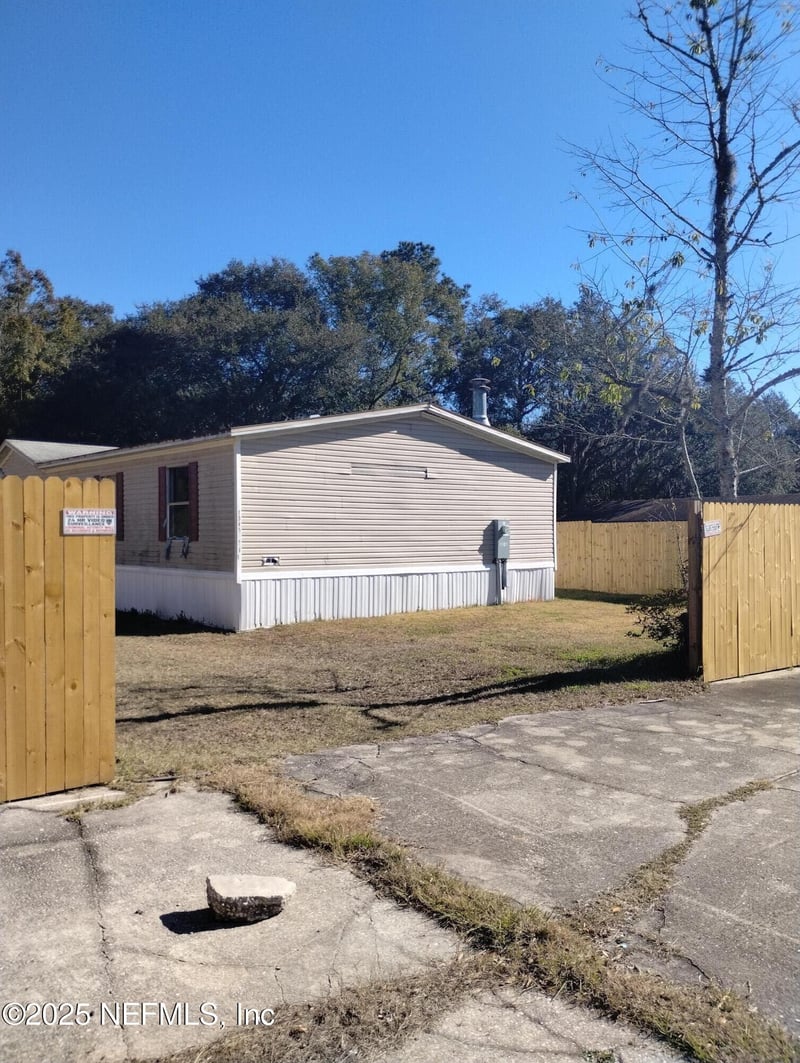 4157 Lorenzo Ct, Jacksonville, FL 32208