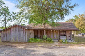 335 Carolina St, Hawthorne, FL 32640