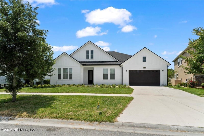 982 Oakland Hills Ave, Middleburg, FL 32068