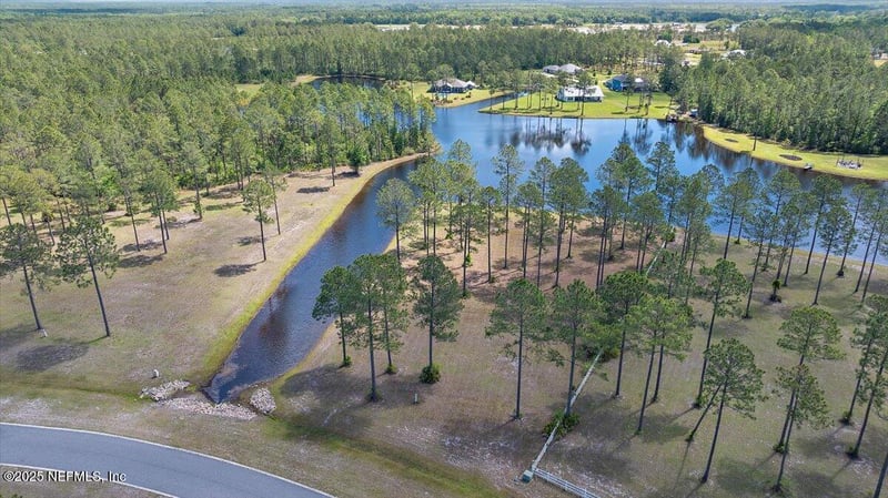 9986 Kings Crossing Dr, Jacksonville, FL 32219