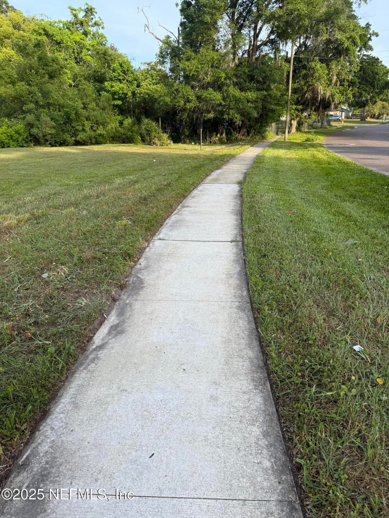 9315 Norfolk Blvd, Jacksonville, FL 32208