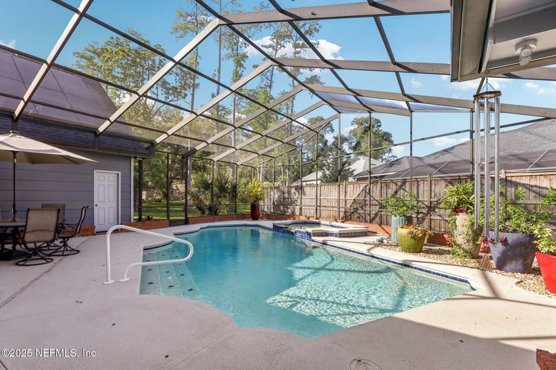 2942 Mandarin Hollow Dr, Jacksonville, FL 32257