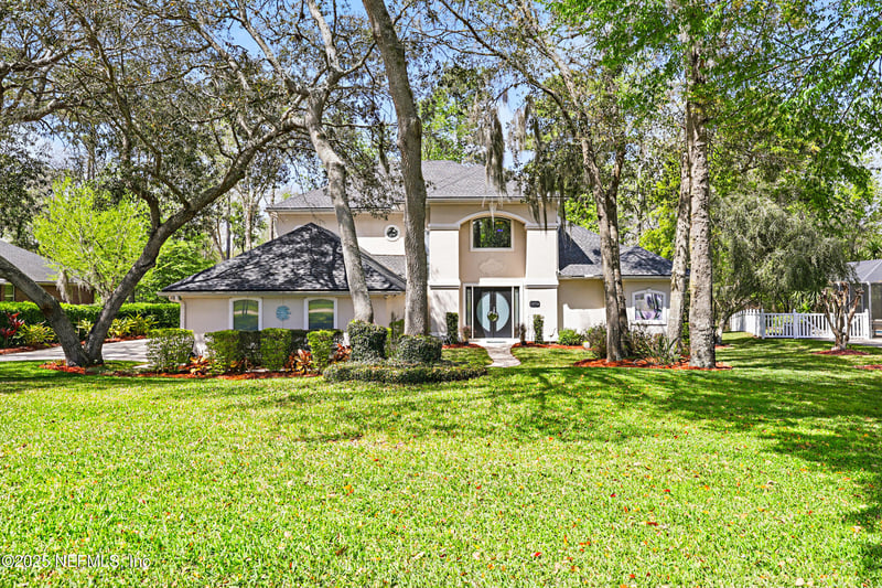 1304 Hideaway Dr, St Johns, FL 32259