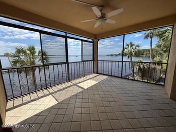2199 Astor St #205, Orange Park, FL 32073
