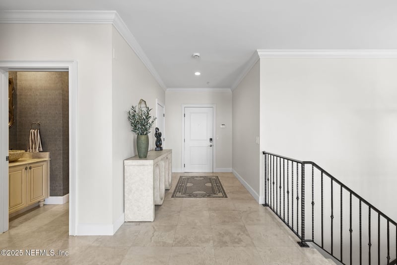 400 Bay St #PH8, Jacksonville, FL 32202