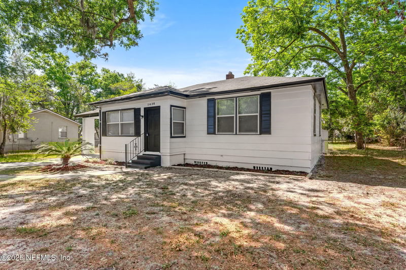 1436 Bassett Rd, Jacksonville, FL 32208