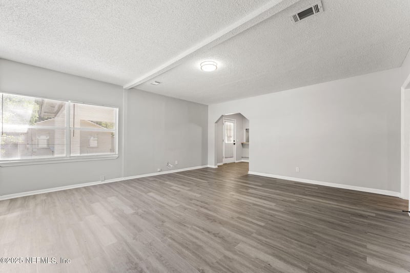 1436 Bassett Rd, Jacksonville, FL 32208