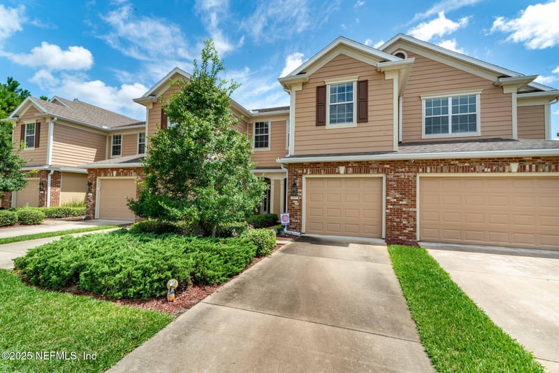 6881 Roundleaf Dr, Jacksonville, FL 32258