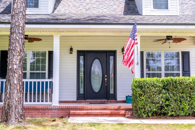 13561 Arnold Rhoden Rd, Glen St Mary, FL 32040