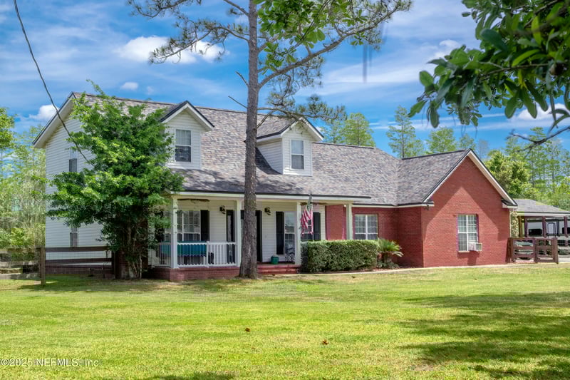 13561 Arnold Rhoden Rd, Glen St Mary, FL 32040