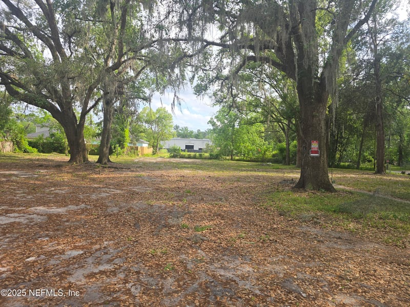 8576 Osteen St, Jacksonville, FL 32210