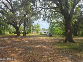 8576 Osteen St, Jacksonville, FL 32210