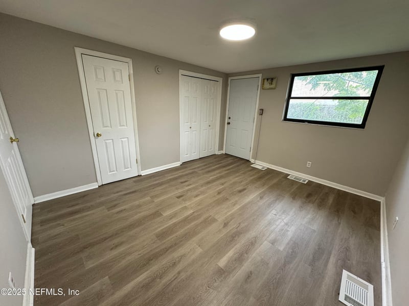 5612 Oliver St, Jacksonville, FL 32211