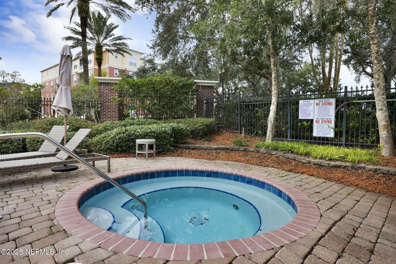 4480 Deerwood Lake Pw #121, Jacksonville, FL 32216