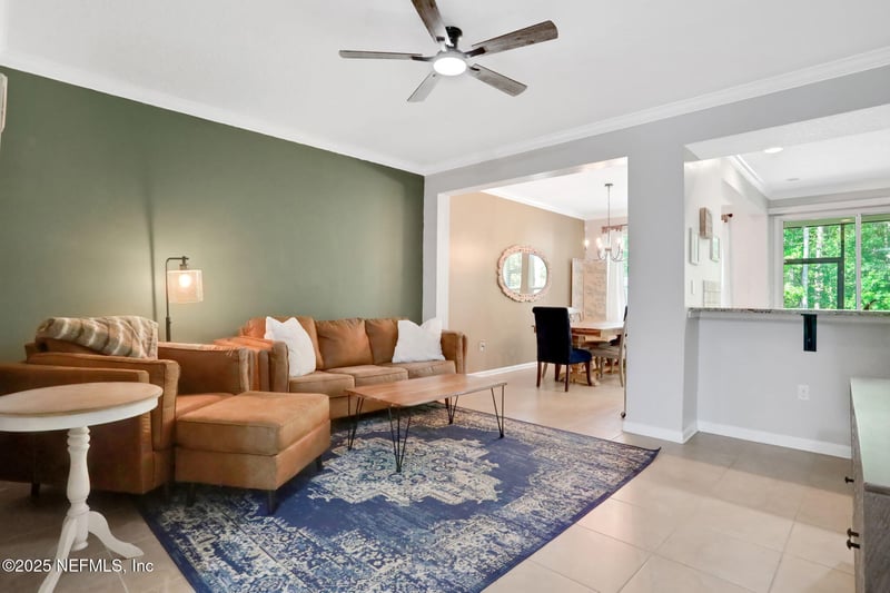 181 Richmond Dr, St Johns, FL 32259