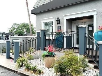 355 Monument Rd #21-A2, Jacksonville, FL 32225