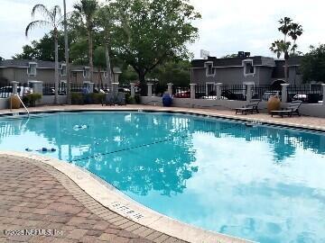 355 Monument Rd #21-A2, Jacksonville, FL 32225