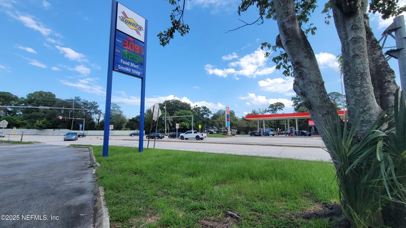 3044 Randall St, Jacksonville, FL 32205