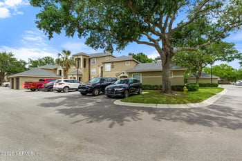 1701 The Greens Way #1815, Jacksonville Beach, FL 32250