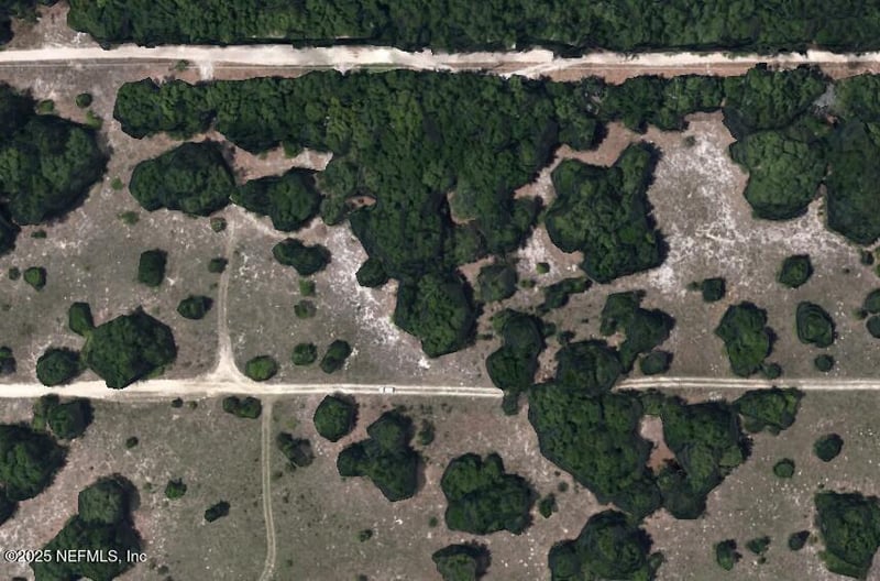 2402 Tyler St, Inverness, FL 34453