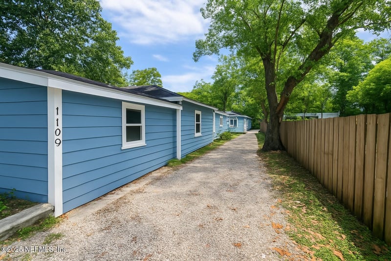 1109 Lake Shore Blvd, Jacksonville, FL 32205