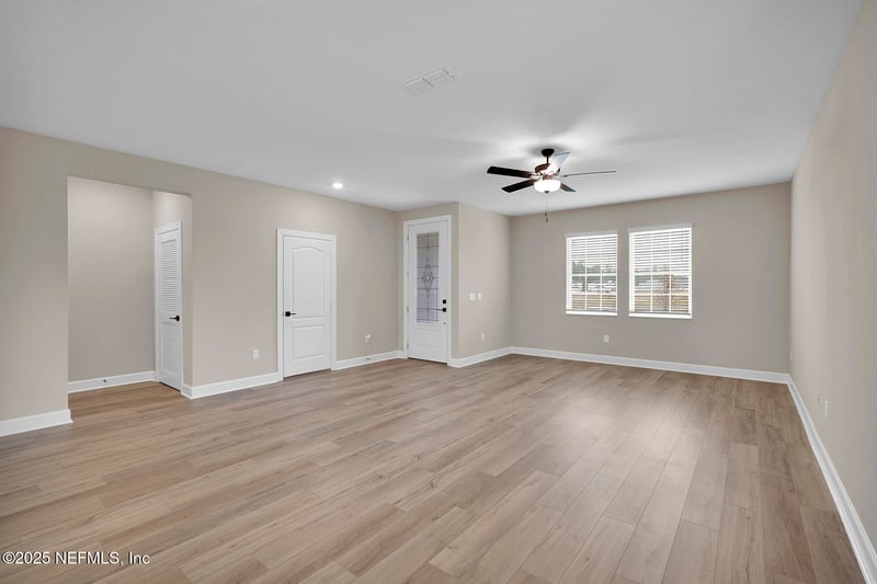 2082 Featheredge Way, Middleburg, FL 32068