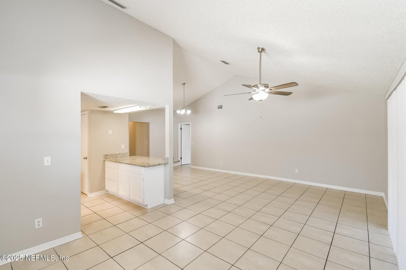 1955 Bluebird , Orange Park, FL 32073