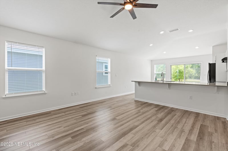 1986 Carter Landing Blvd, Jacksonville, FL 32221