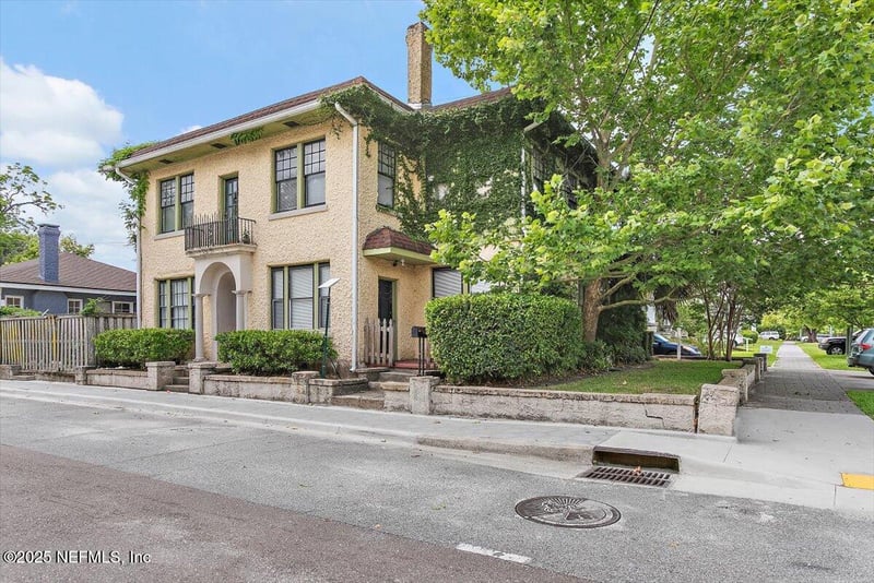 1402 James St, Jacksonville, FL 32205