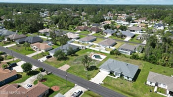 42 Baltimore Ln, Palm Coast, FL 32137