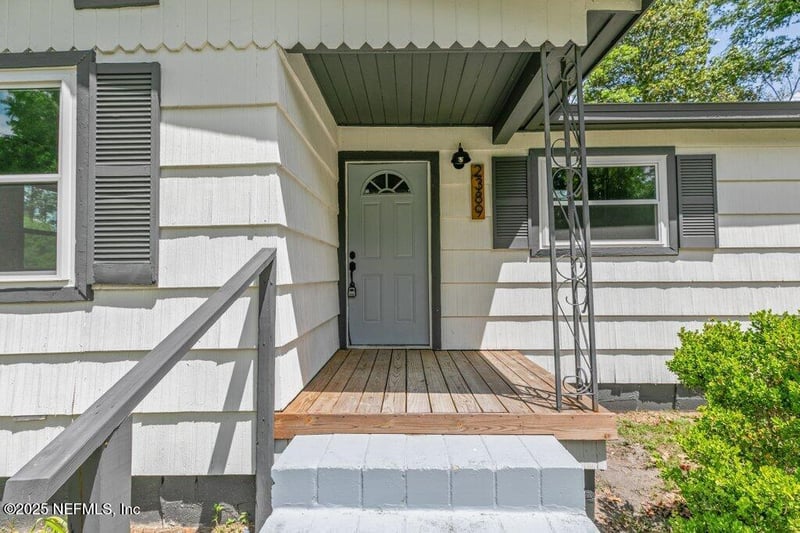 2389 Hilly Rd, Jacksonville, FL 32208