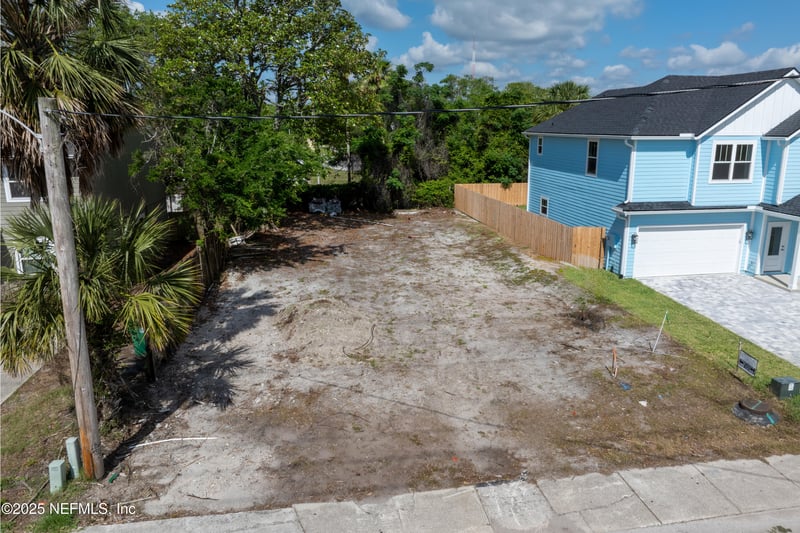 260 10th St, Jacksonville Beach, FL 32250