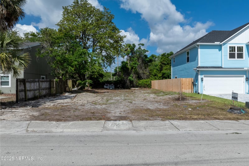 260 10th St, Jacksonville Beach, FL 32250