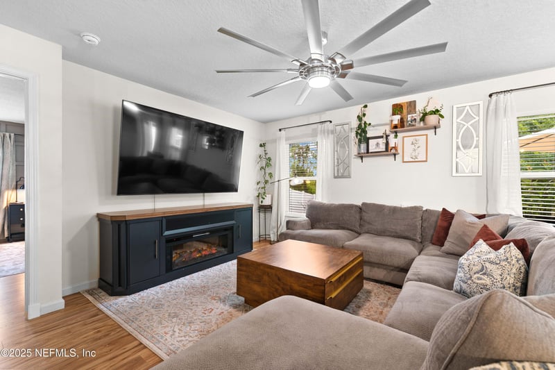 4328 Packer Meadow Way, Middleburg, FL 32068